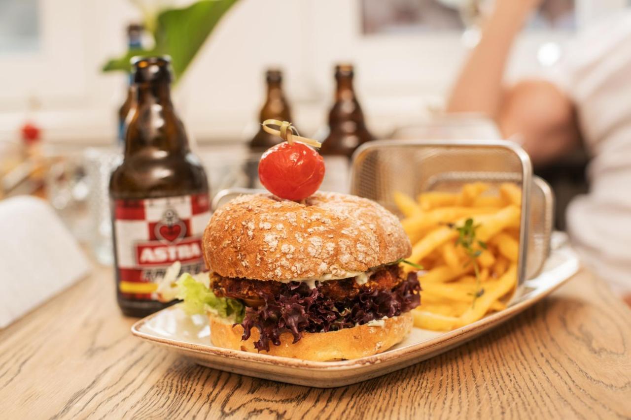Hagen'S Hotel "Eat & Meet" Restaurant Bar Lounge Haren Eksteriør billede